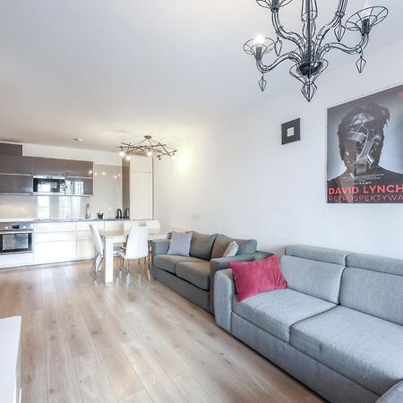 Apartmate Spacious Apartment With Balcony Oldtown For 6 People グダニスク エクステリア 写真