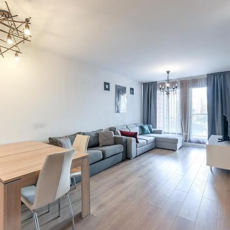 Apartmate Spacious Apartment With Balcony Oldtown For 6 People グダニスク エクステリア 写真