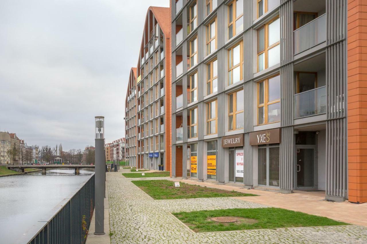 Apartmate Spacious Apartment With Balcony Oldtown For 6 People グダニスク エクステリア 写真